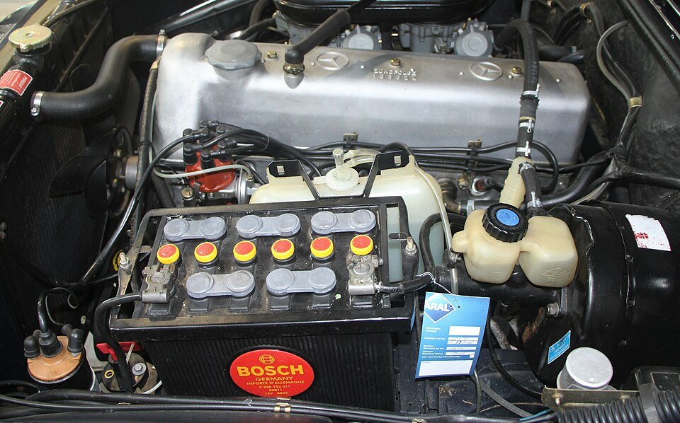 Bosch starter battery in a classic Mercedes-Benz 250 S engine bay